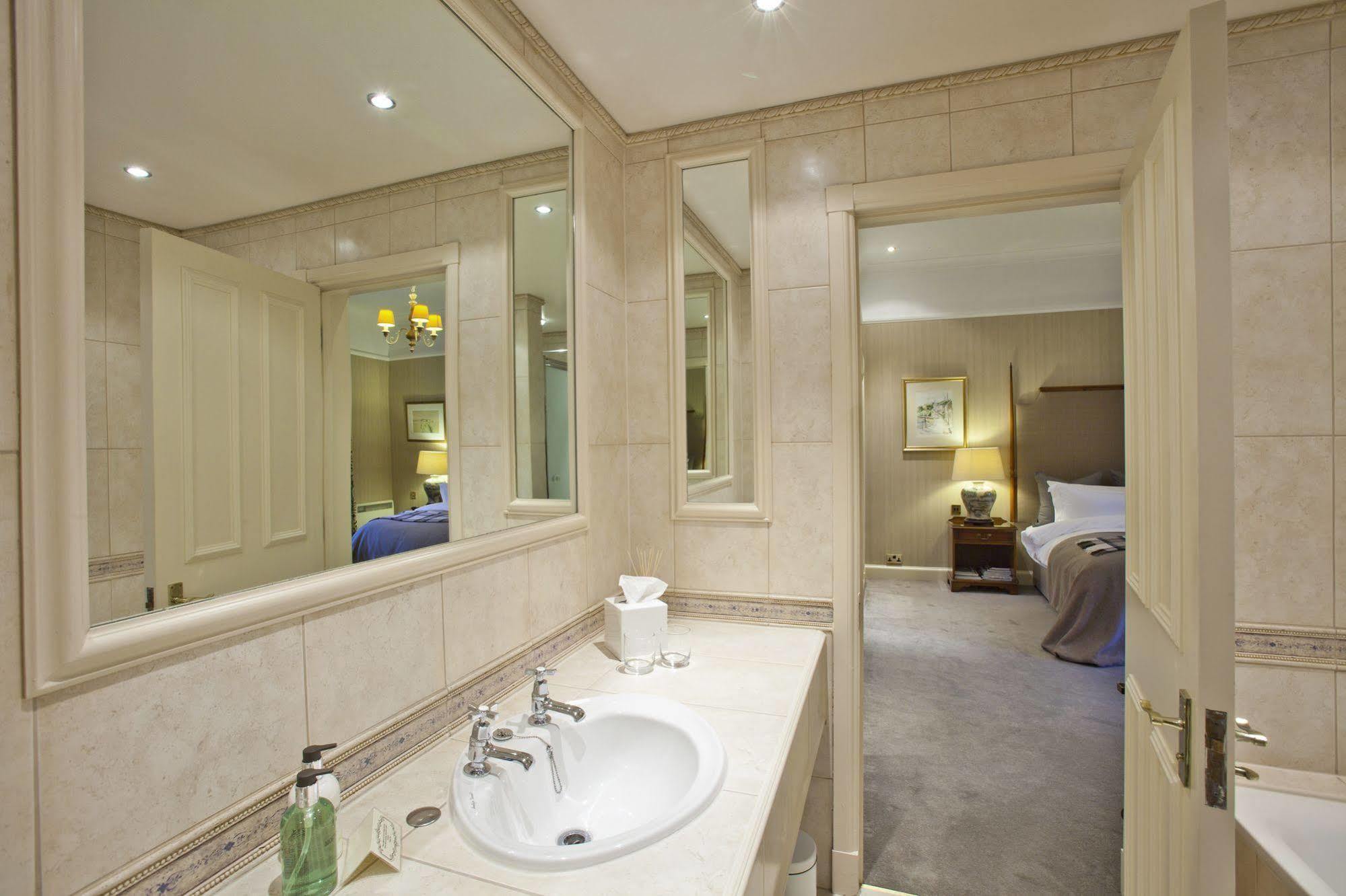 Marcliffe Hotel Aberdeen Bagian luar foto